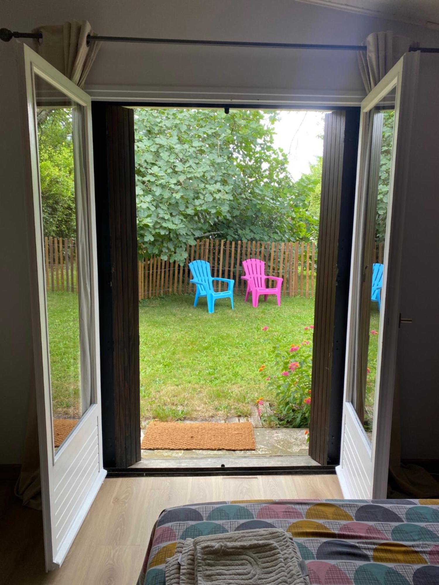 Appartement Avec Jardin Le Porge Exterior photo